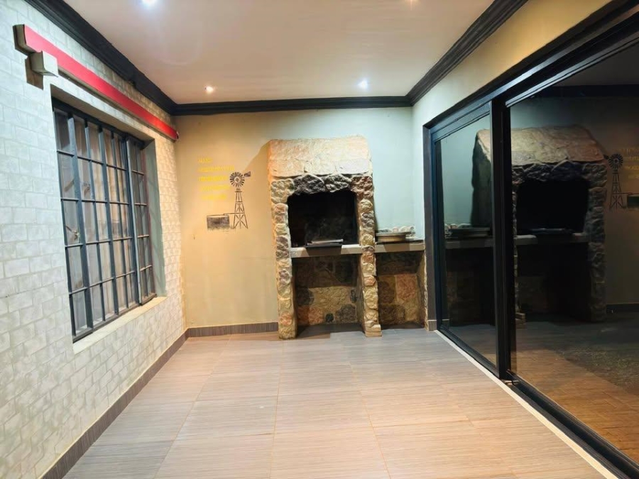 To Let 3 Bedroom Property for Rent in Waterkloof A H North West